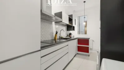 Piso en alquiler en Calle de la Luna - Imagen 4