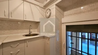 Estudio en alquiler en Calle de Ciudad Rodrigo - Imagen 3