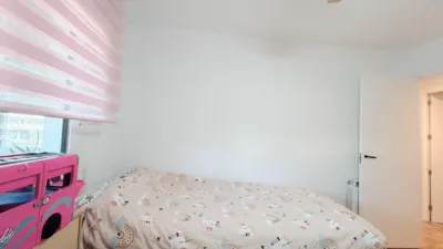 Piso en venta en Avenida de Santa Eugenia, Santa Eugenia (Distrito Villa de Vallecas. Madrid Capital) de 390.000 €