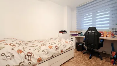 Piso en venta en Avenida de Santa Eugenia, Santa Eugenia (Distrito Villa de Vallecas. Madrid Capital) de 390.000 €
