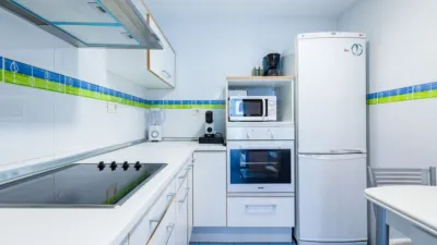 Piso en alquiler en Calle del L'Embassament, Número 3, Marina d'Or (Orpesa - Oropesa del Mar) de 850 €<span>/mes</span>