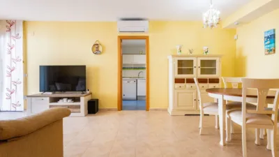 Piso en alquiler en Calle del L'Embassament, Número 3, Marina d'Or (Orpesa - Oropesa del Mar) de 850 €<span>/mes</span>