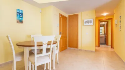 Piso en alquiler en Calle del L'Embassament, Número 3, Marina d'Or (Orpesa - Oropesa del Mar) de 850 €<span>/mes</span>