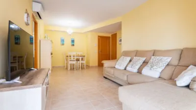 Piso en alquiler en Calle del L'Embassament, Número 3, Marina d'Or (Orpesa - Oropesa del Mar) de 850 €<span>/mes</span>