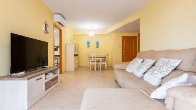 Piso en alquiler en Calle del L'Embassament, Número 3, Marina d'Or (Orpesa - Oropesa del Mar) de 850 €<span>/mes</span>