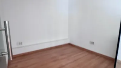 Local comercial en alquiler en Pasaje Herrera Oria, Carranque (Distrito Cruz de Humilladero. Málaga Capital) de 1.800 €<span>/mes</span>