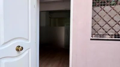 Local comercial en alquiler en Pasaje Herrera Oria, Carranque (Distrito Cruz de Humilladero. Málaga Capital) de 1.800 €<span>/mes</span>