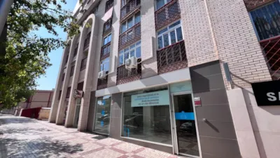 Local comercial en alquiler en Pasaje Herrera Oria, Carranque (Distrito Cruz de Humilladero. Málaga Capital) de 1.800 €<span>/mes</span>