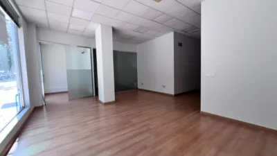 Local comercial en alquiler en Pasaje Herrera Oria, Carranque (Distrito Cruz de Humilladero. Málaga Capital) de 1.800 €<span>/mes</span>
