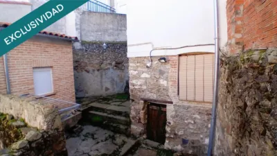 Casa unifamiliar en venta en Lagartera, Lagartera de 65.000 €