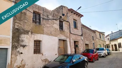 Casa unifamiliar en venta en Lagartera, Lagartera de 65.000 €