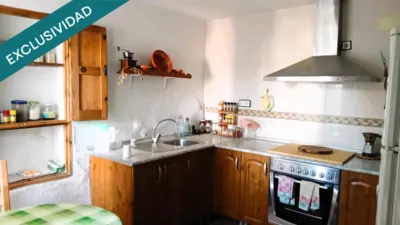 Casa unifamiliar en venta en Lagartera, Lagartera de 65.000 €