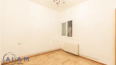 Apartment in Centre photo 9