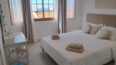 Piso en venta en Calle de Cataluña, Costa Adeje (Adeje) de 355.000 €