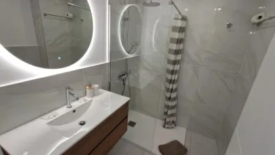 Piso en venta en Calle de Cataluña, Costa Adeje (Adeje) de 355.000 €