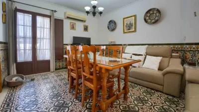 House in the Centre photo 6