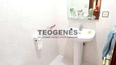 Chalet en venta en Calle Hinojo, Barajas de Melo de 89.000 €