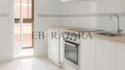 Piso en alquiler en Paseo de la Estación, cerca de Calle de Víctor Benito Zalduondo, El Pilar-La Estación (Talavera de la Reina) de 780 €<span>/mes</span>