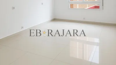 Piso en alquiler en Paseo de la Estación, cerca de Calle de Víctor Benito Zalduondo, El Pilar-La Estación (Talavera de la Reina) de 780 €<span>/mes</span>