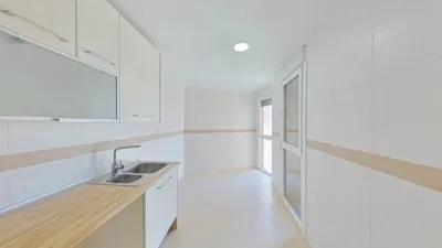Apartment in Sector B photo 27