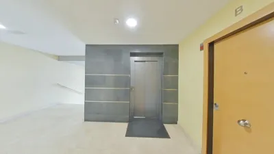 Apartment in Sector B photo 36
