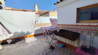 Apartment on Manuel Vazquez Montalban Street photo 17