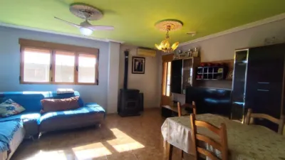 Apartment on Manuel Vazquez Montalban Street photo 26