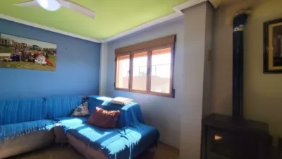 Apartment on Manuel Vazquez Montalban Street photo 28
