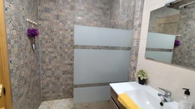 Apartment on Manuel Vazquez Montalban Street photo 29