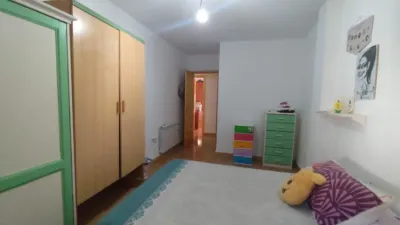 Apartment on Manuel Vazquez Montalban Street photo 4