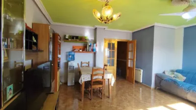 Apartment on Manuel Vazquez Montalban Street photo 9