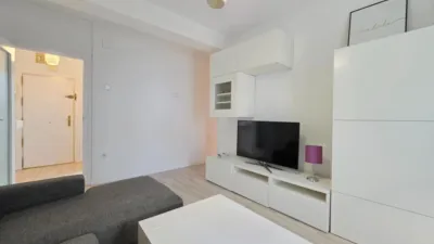 Piso en alquiler en Calle de Artajona - Imagen 2