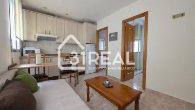 Piso en alquiler en Calle de Hernani, cerca de Calle de Dulcinea - Imagen 2