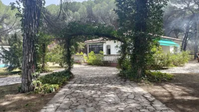 Chalet on Jacinto Benavente Street photo 26