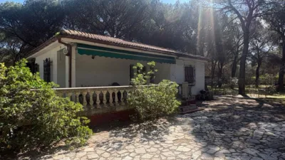 Chalet on Jacinto Benavente Street photo 3