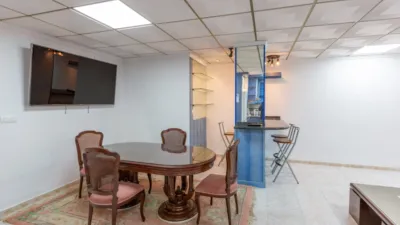 Piso en alquiler en Calle del Escultor José Capuz - Imagen 2