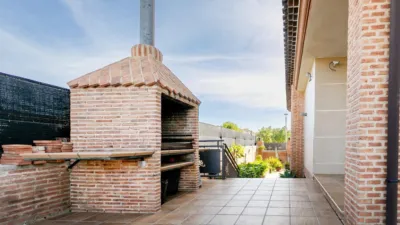 Chalet en venta en Carrer de Tavernes de la Valldigna, Santa Anna-Urbanitzacions (Gandia) de 699.000 €