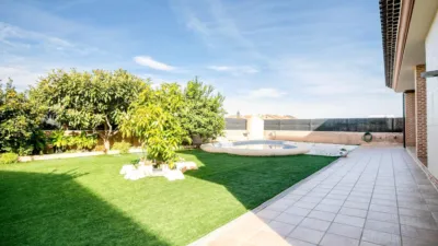 Chalet en venta en Carrer de Tavernes de la Valldigna, Santa Anna-Urbanitzacions (Gandia) de 699.000 €