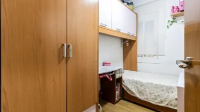 Piso en venta en Avinguda de Barberà, cerca de Carrer de Salvany, Eixample-Sant Oleguer (Sabadell) de 295.000 €