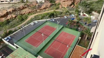 Piso en venta en Avenida Adeje 300, 12, Callao Salvaje-Playa Paraíso-Armeñime (Adeje) de 250.000 €