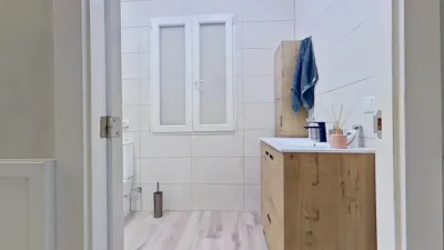 Apartment in Centre photo 14
