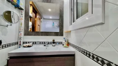 Apartamento en Rambla de la Pau photo 18
