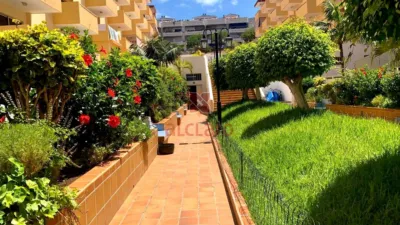 Apartment on Avenida Juan Carlos I photo 20