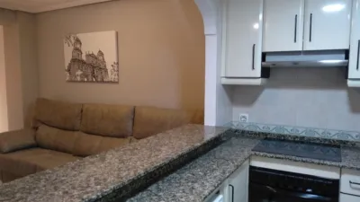Piso en alquiler en Paseo Marítimo, Cortadura-Zona Franca (Cádiz Capital) de 750 €<span>/mes</span>