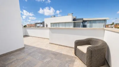 Townhouse on Avenida de Tenerife photo 19