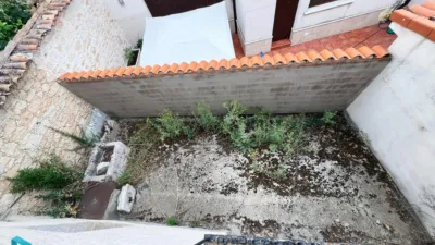 Chalet en venta en Calle de Riva, Ciguñuela de 45.000 €