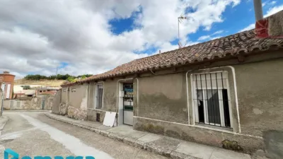 Chalet en venta en Calle de Riva, Ciguñuela de 45.000 €