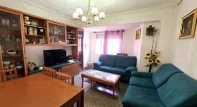 Apartment on Avenida de Gregorio Gea photo 4