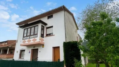 House in Santiurde de Toranza photo 2