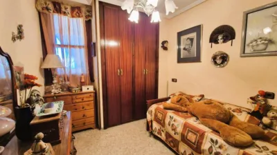Flat for sale on Avenida de Denia photo 8